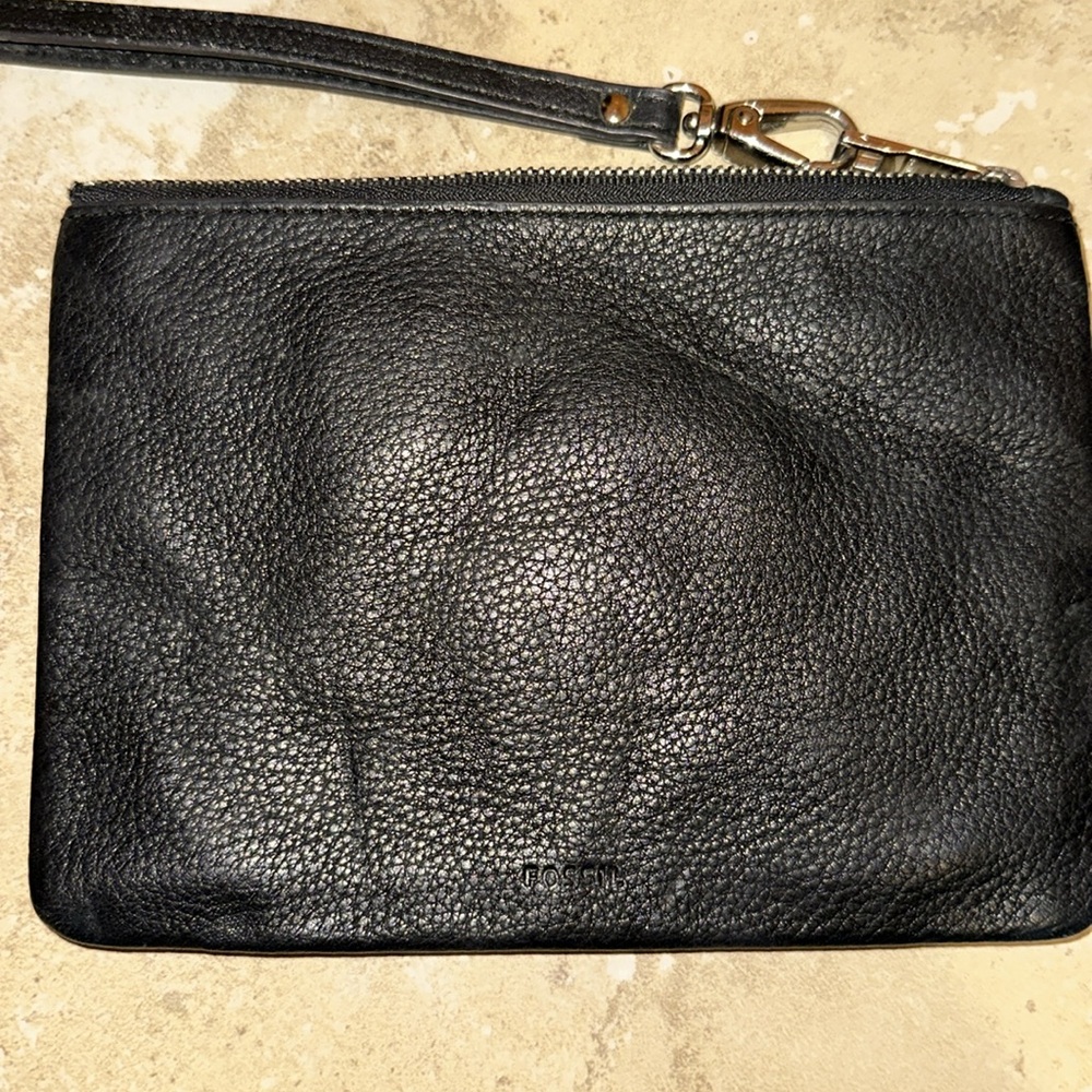 Black Leather Fossil Cowhide Wristlet